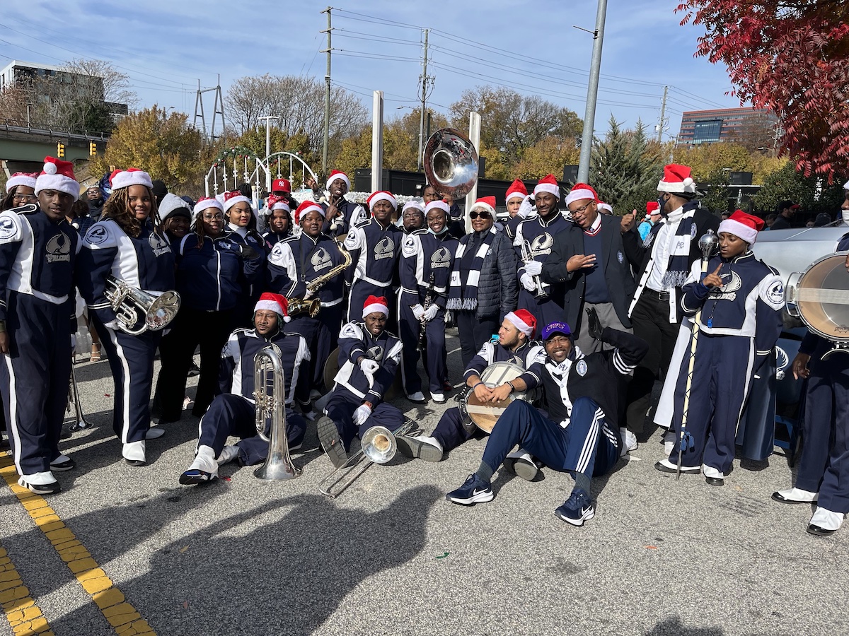 SAU Participates in the 77th Annual Raleigh Christmas Parade Saint